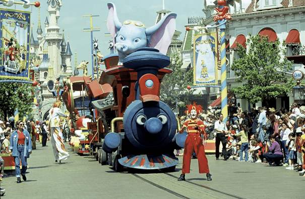 31 mars 2001 : lancement de Disney’s Toon Circus