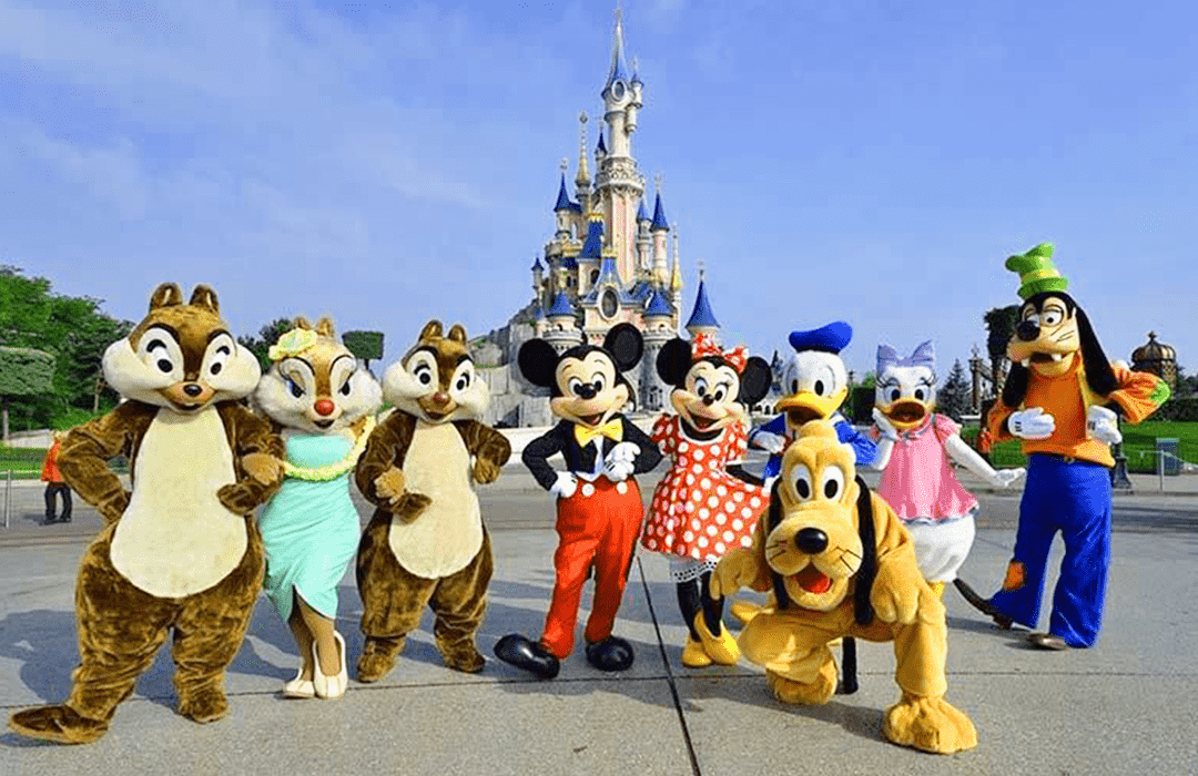 Le guide ultime pour profiter de Disneyland Paris sans réservation : astuces et conseils
