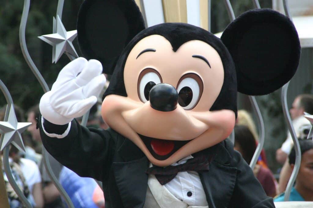 mickey mouse a 90 ans et pas une ride photo pixabay 1541425501